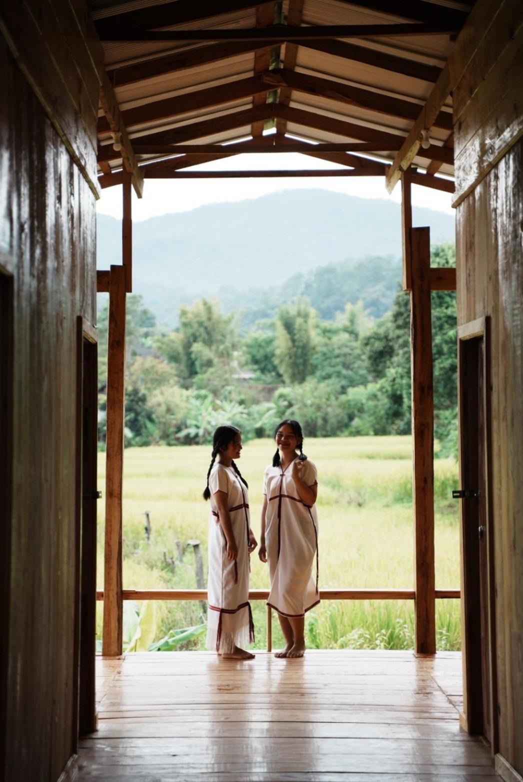 Hostel Por Joi ,Por Dee House Chiang Mai Exterior foto